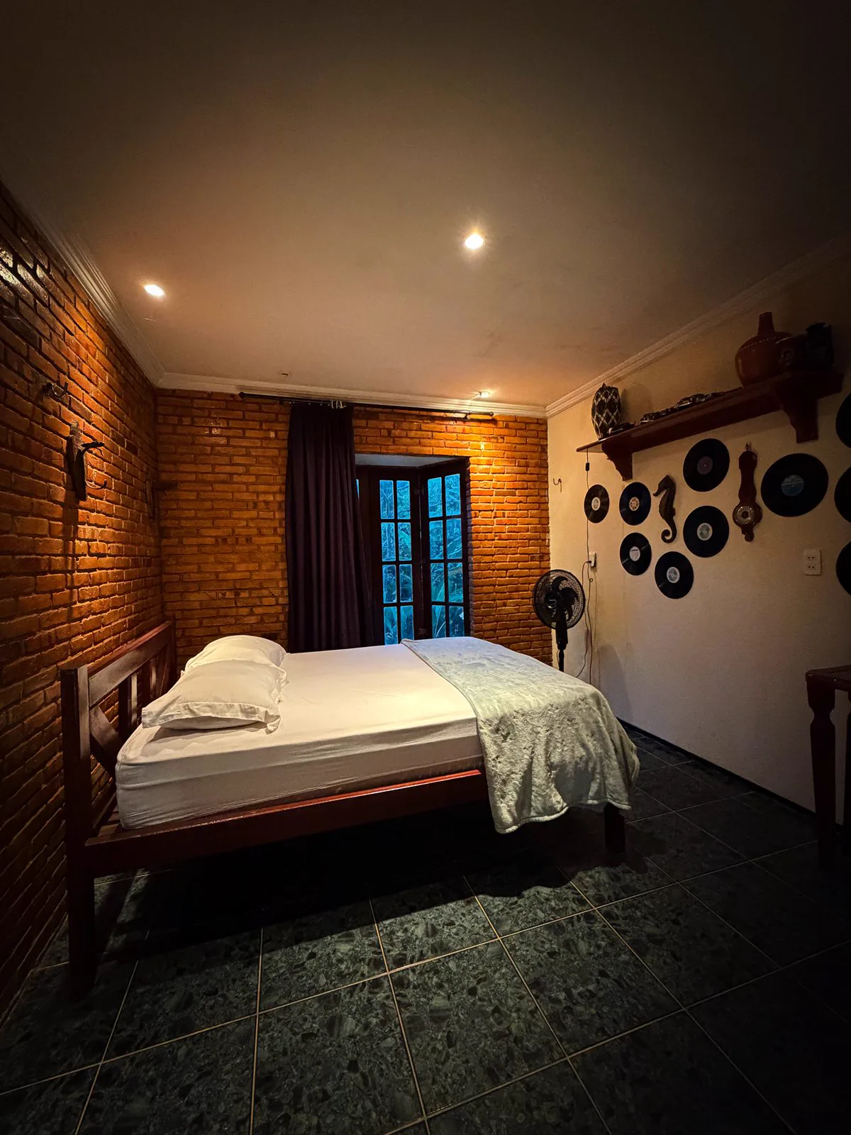 Quarto Aconchegante da Casa da Árvore Chalé